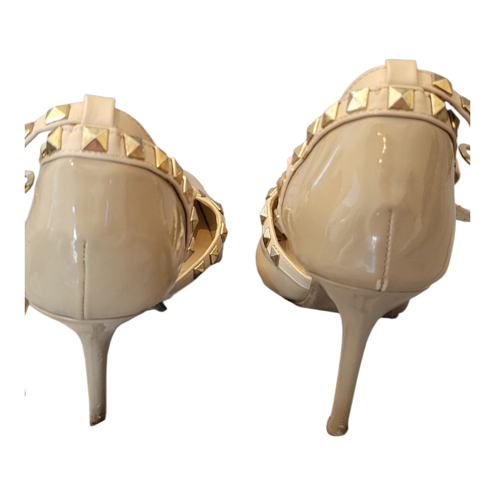 🔥6 FOR $25!🔥Valentino Style Chic Studded Nude Heels - Picture 5 of 5